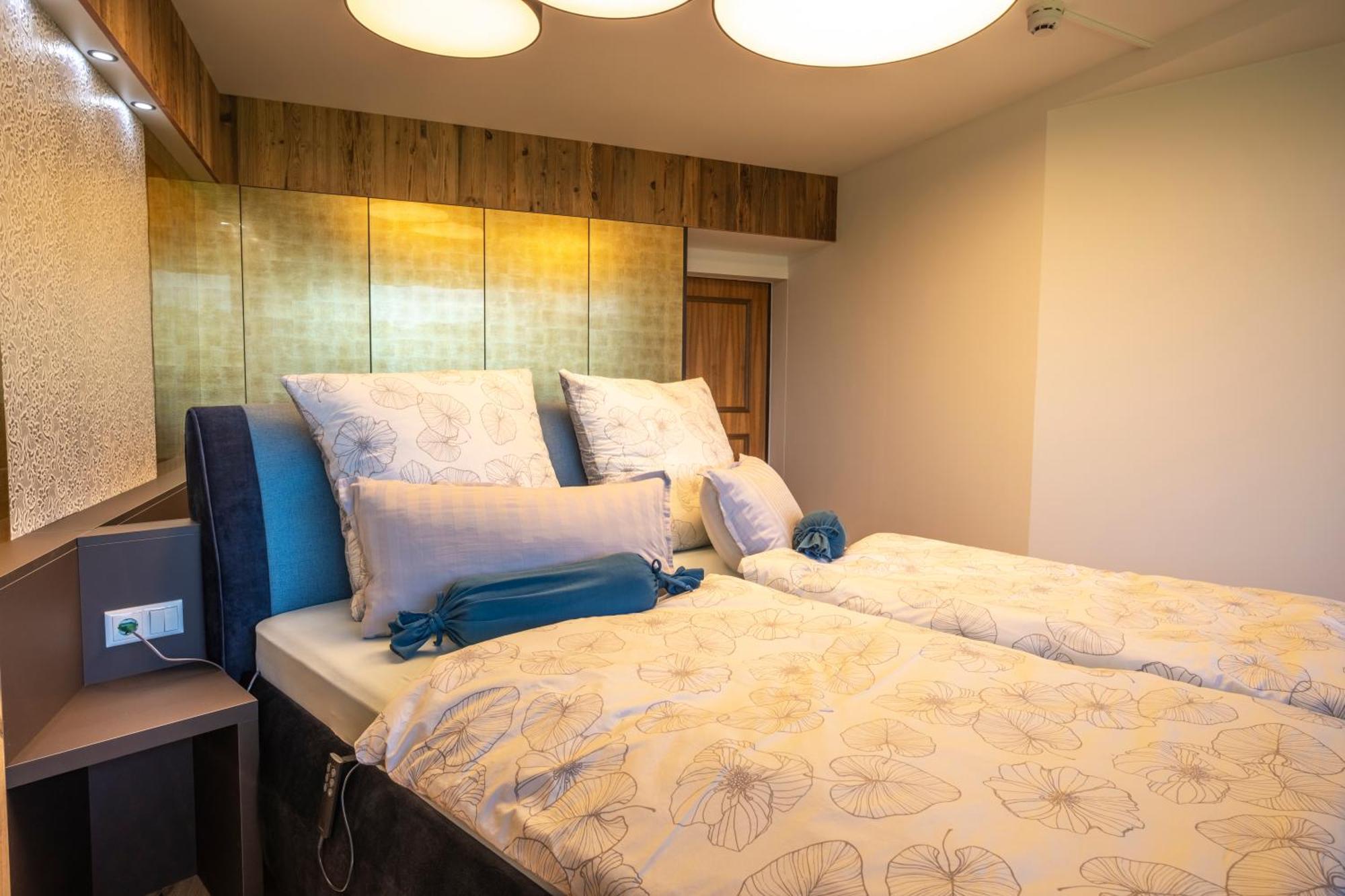 Wolfgangsee Appartements Strobl Extérieur photo